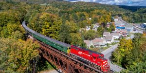 Read more about the article There’s a Fall Foliage Train Tour in Ludlow, Vermont